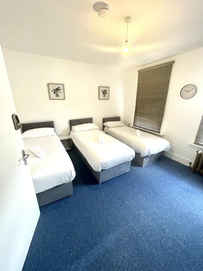 Kings City Centre Apartments 런던 객실 사진