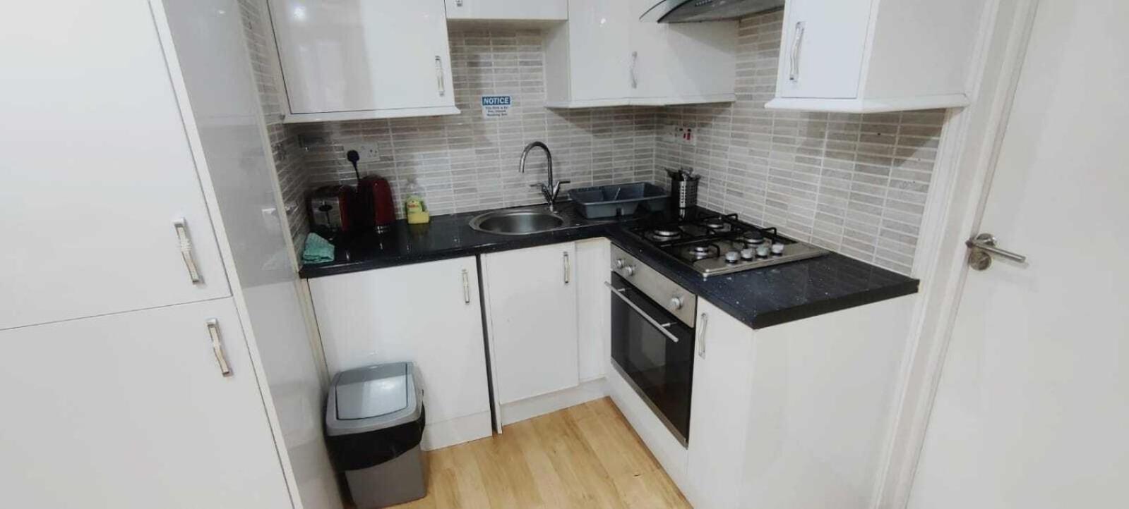 Kings City Centre Apartments 런던 외부 사진