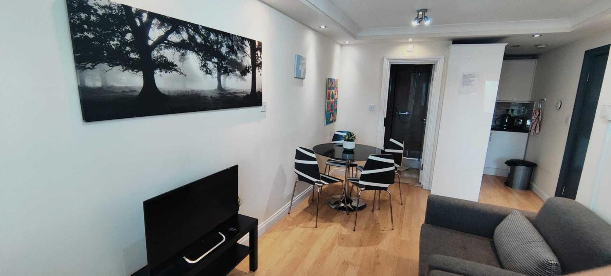 Kings City Centre Apartments 런던 외부 사진